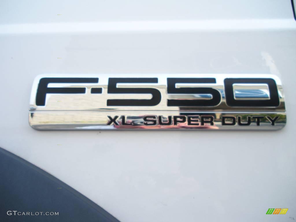 2007 F550 Super Duty XL Crew Cab Dually Commercial Utility - Oxford White / Medium Flint photo #9