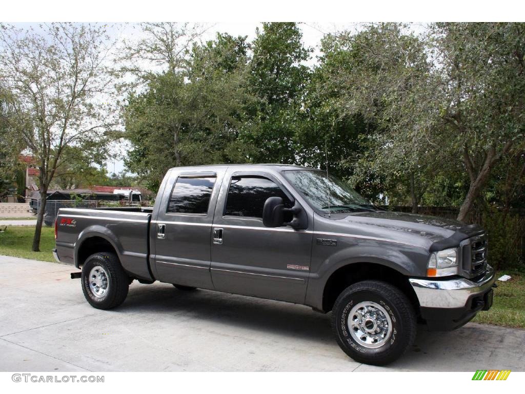 2004 F250 Super Duty FX4 Crew Cab 4x4 - Dark Shadow Grey Metallic / Medium Flint photo #16