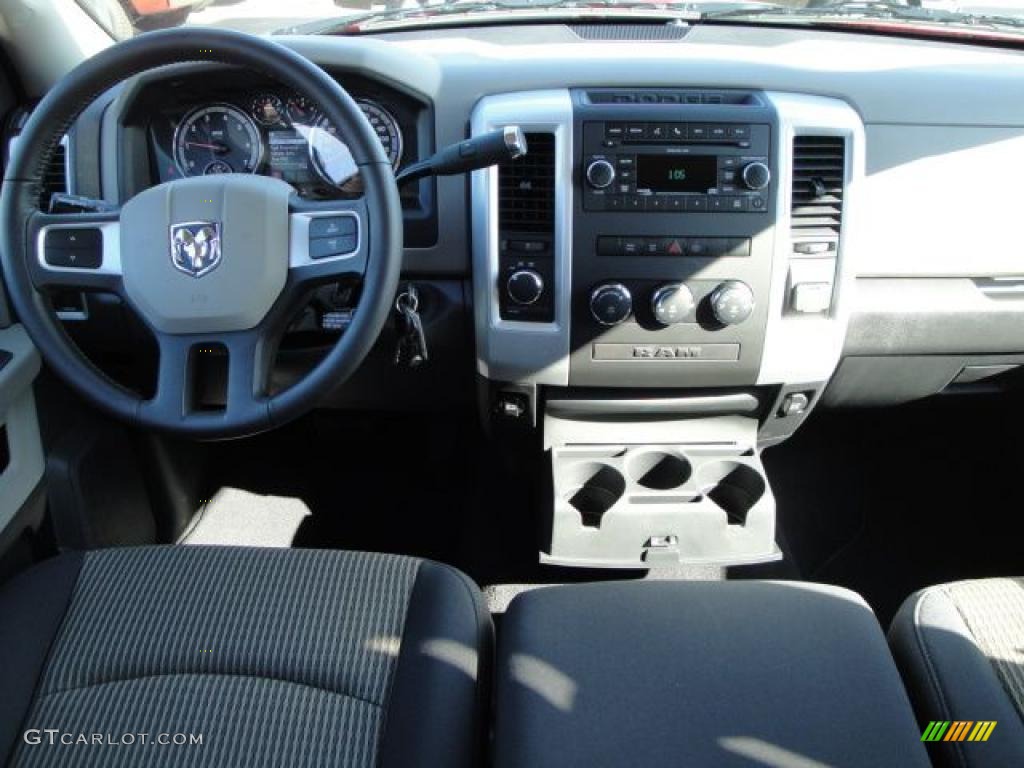 2010 Ram 1500 Big Horn Quad Cab 4x4 - Inferno Red Crystal Pearl / Dark Slate/Medium Graystone photo #17