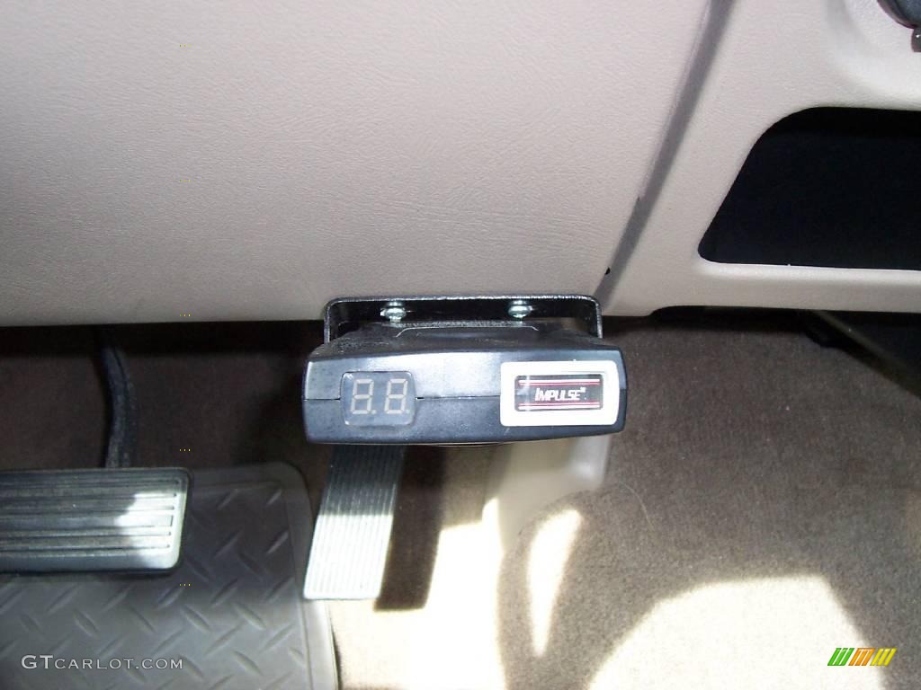 2007 Silverado 2500HD Classic LT Crew Cab - Blue Granite Metallic / Tan photo #15