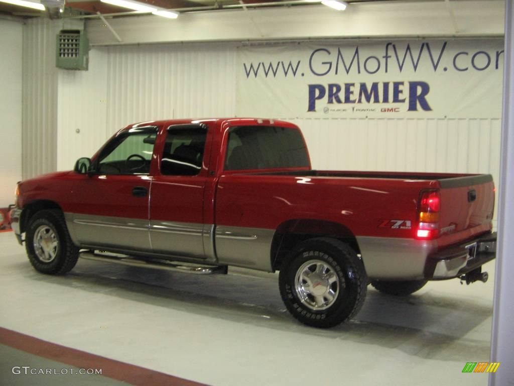 2002 Sierra 1500 SLE Extended Cab 4x4 - Fire Red / Graphite photo #4