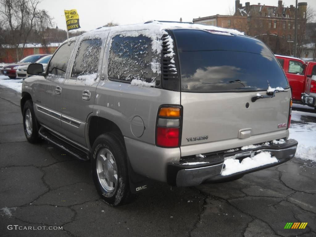 2004 Yukon SLT 4x4 - Silver Birch Metallic / Pewter/Dark Pewter photo #4