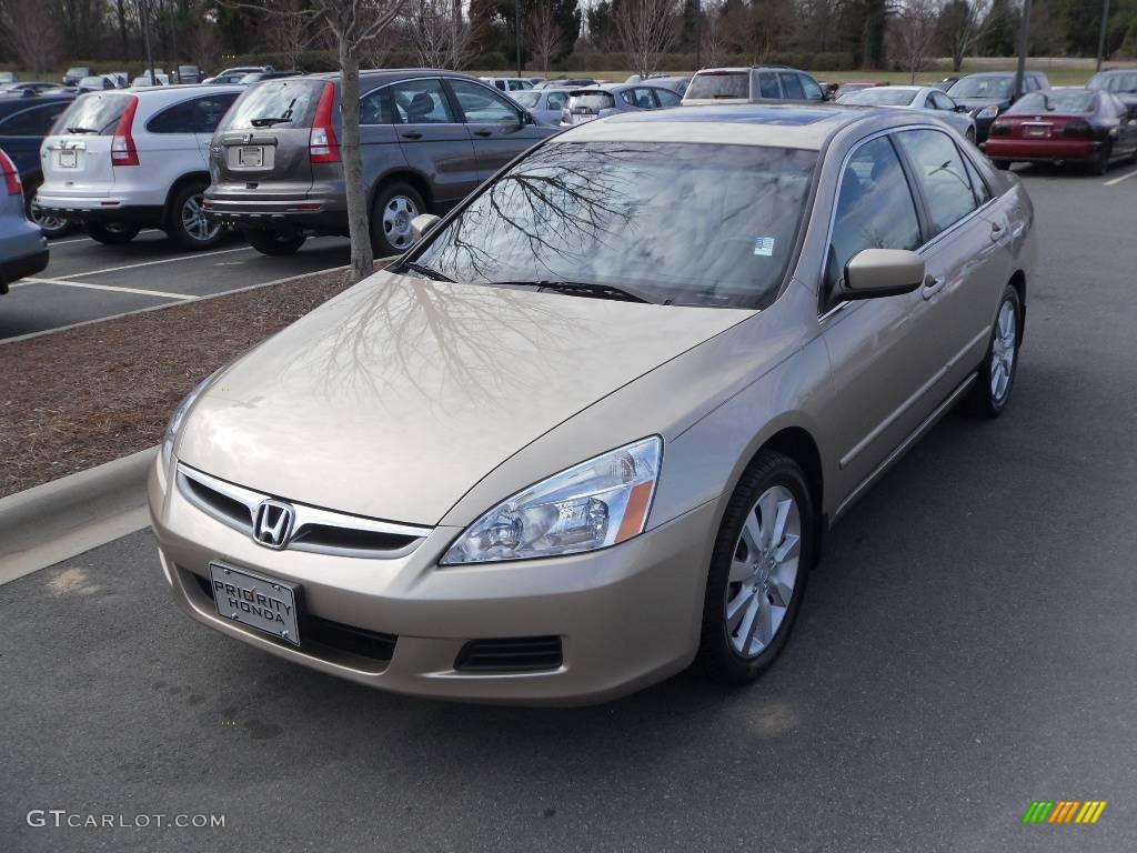 2006 Accord EX-L V6 Sedan - Desert Mist Metallic / Ivory photo #1
