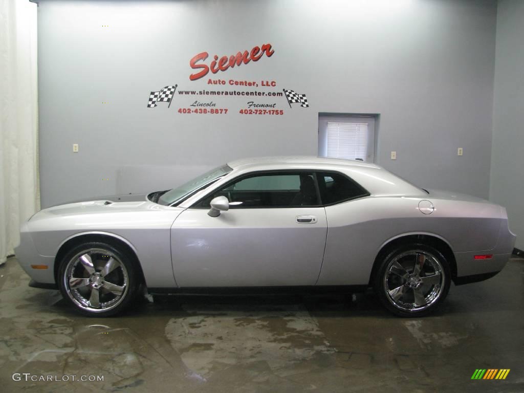 Bright Silver Metallic Dodge Challenger