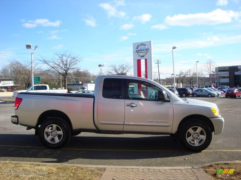 2006 Titan SE King Cab 4x4 - Radiant Silver / Graphite/Titanium photo #10