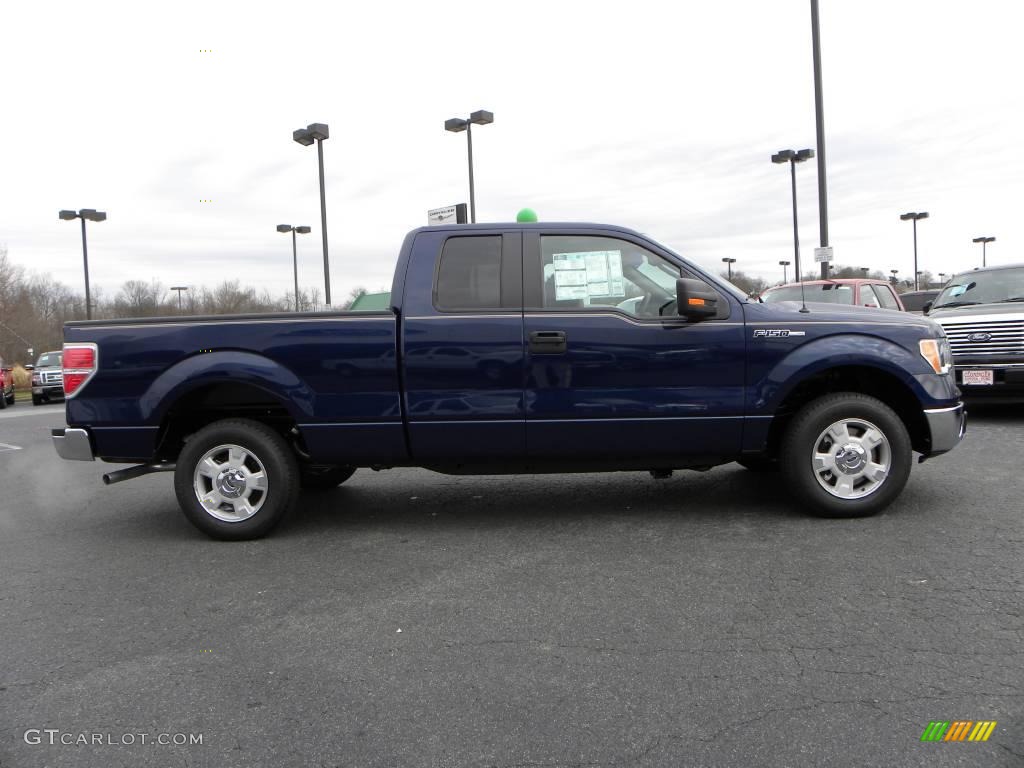 2010 F150 XLT SuperCab - Dark Blue Pearl Metallic / Medium Stone photo #2