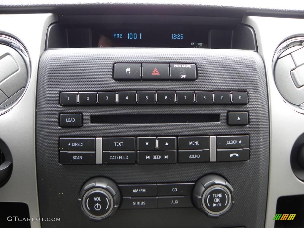 2010 F150 XLT SuperCab - Dark Blue Pearl Metallic / Medium Stone photo #20