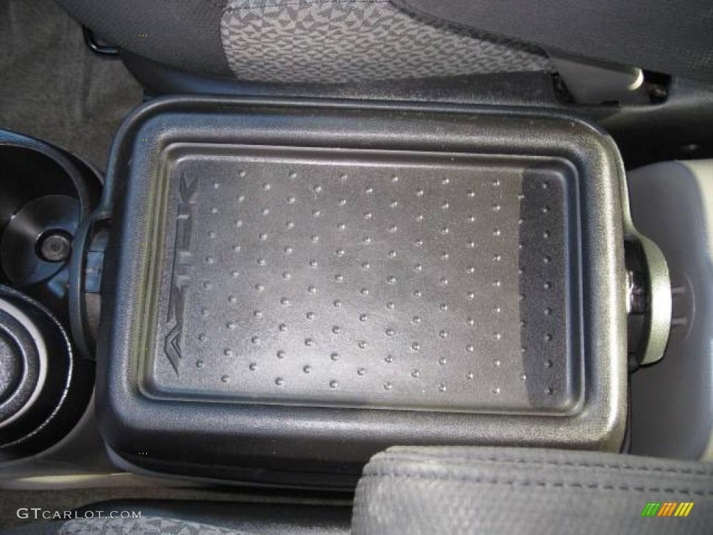 2005 Aztek AWD - Electric Blue Metallic / Dark Gray photo #32