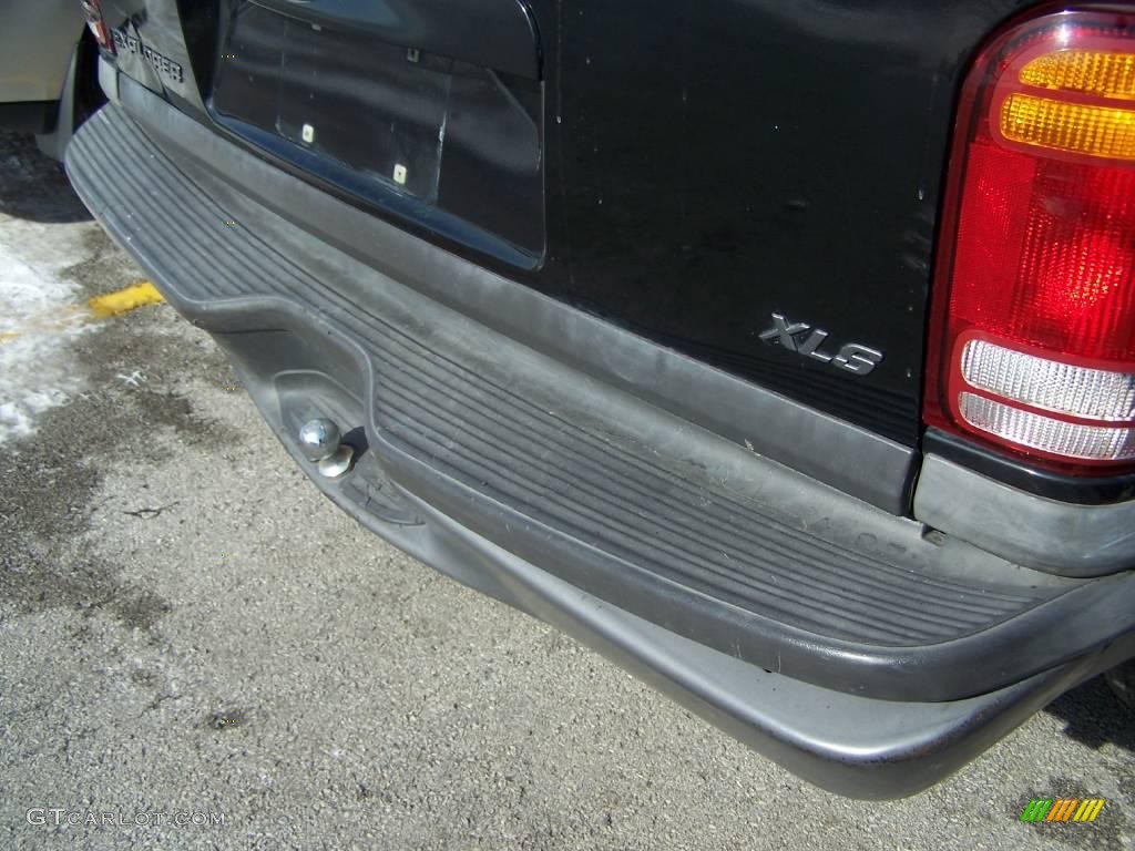 1999 Explorer XLS - Black Clearcoat / Medium Graphite Grey photo #10