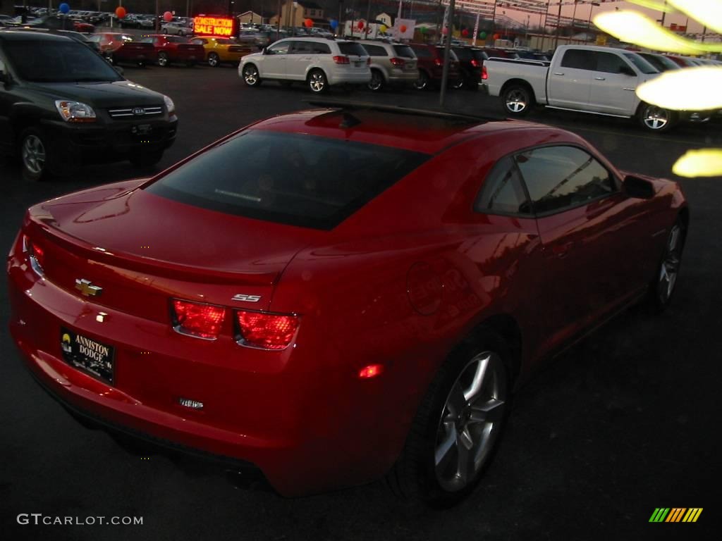 2010 Camaro SS Coupe - Victory Red / Black photo #8