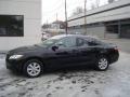 Black - Camry LE Photo No. 1