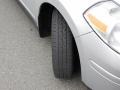 Brilliant Silver - Versa 1.8 S Hatchback Photo No. 29