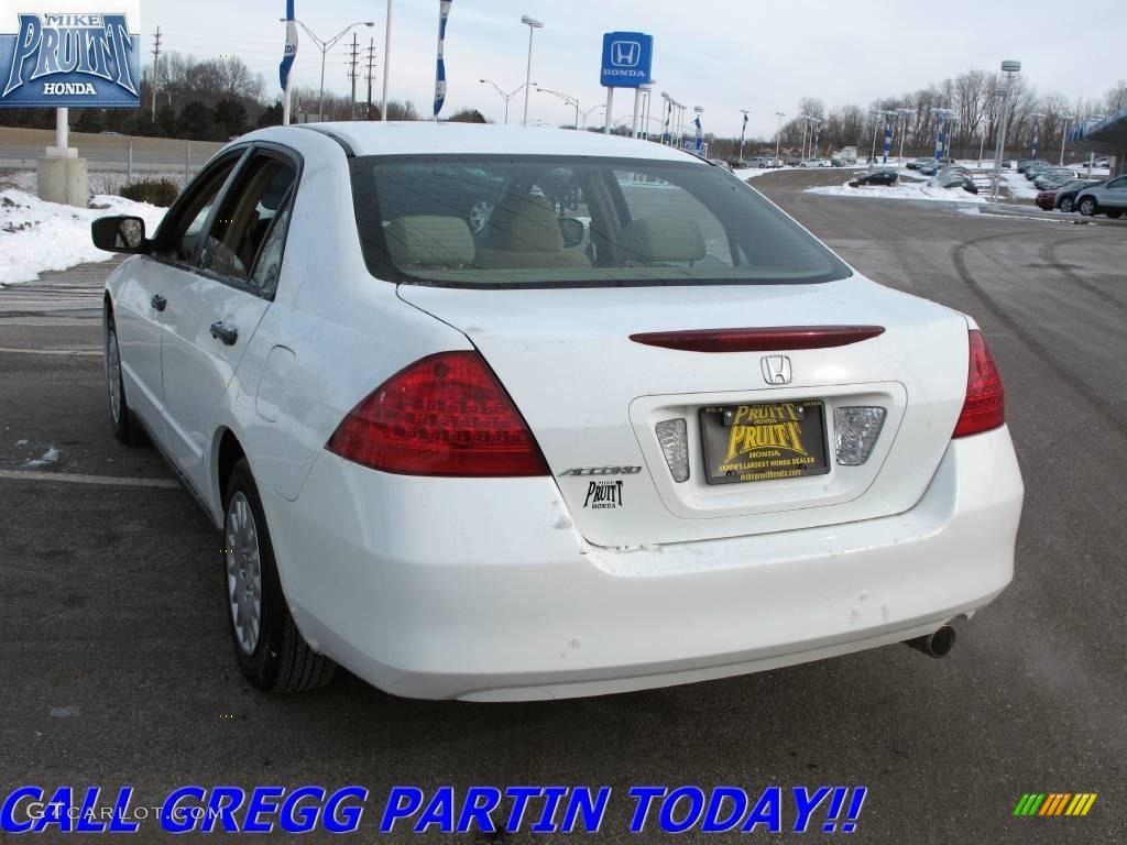2006 Accord Value Package Sedan - Taffeta White / Ivory photo #2