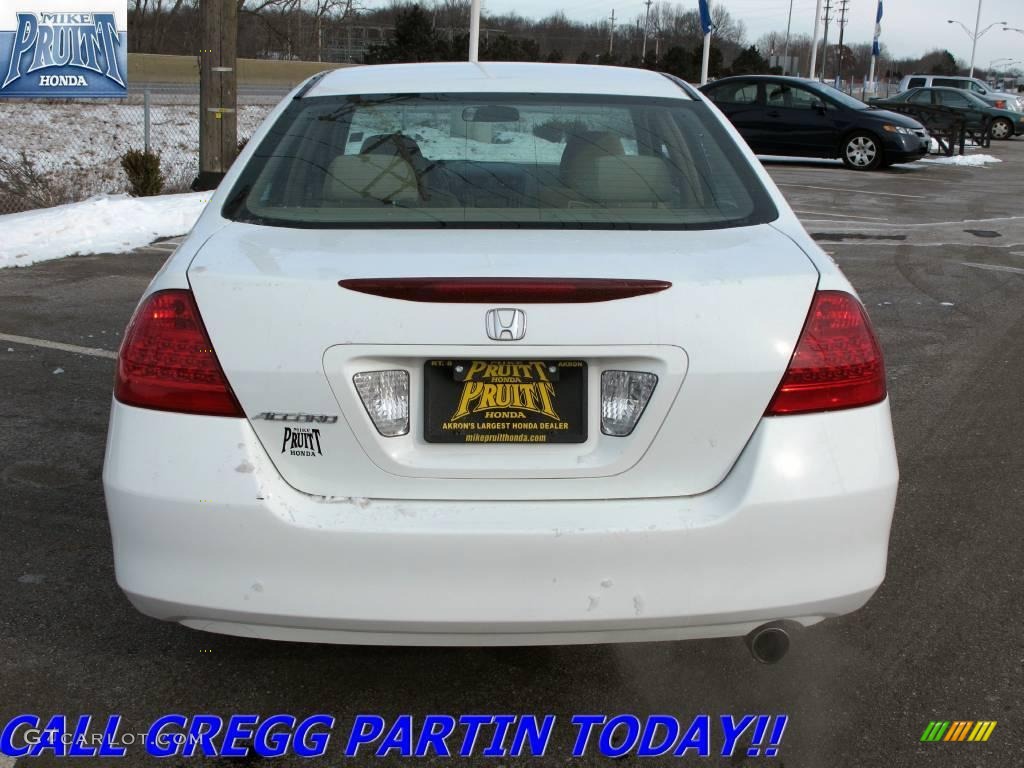2006 Accord Value Package Sedan - Taffeta White / Ivory photo #8