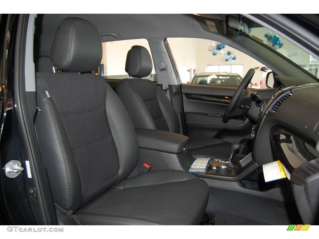 2011 Sorento EX V6 - Ebony Black / Black photo #26