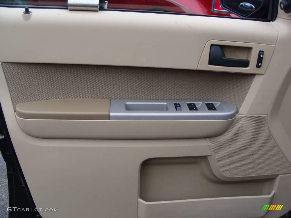 2009 Escape XLT V6 4WD - Black Pearl Slate Metallic / Camel photo #11
