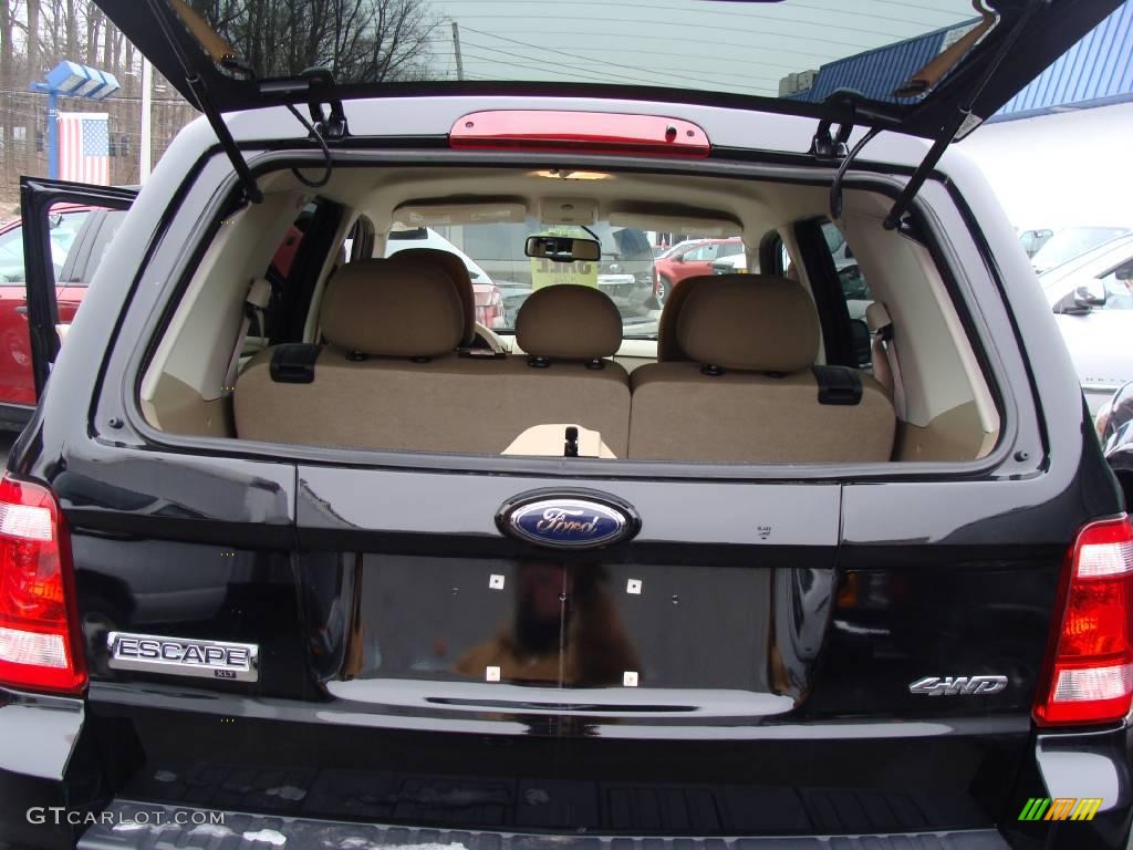 2009 Escape XLT V6 4WD - Black Pearl Slate Metallic / Camel photo #27