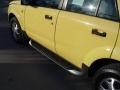 Light Yellow - VUE V6 AWD Photo No. 18