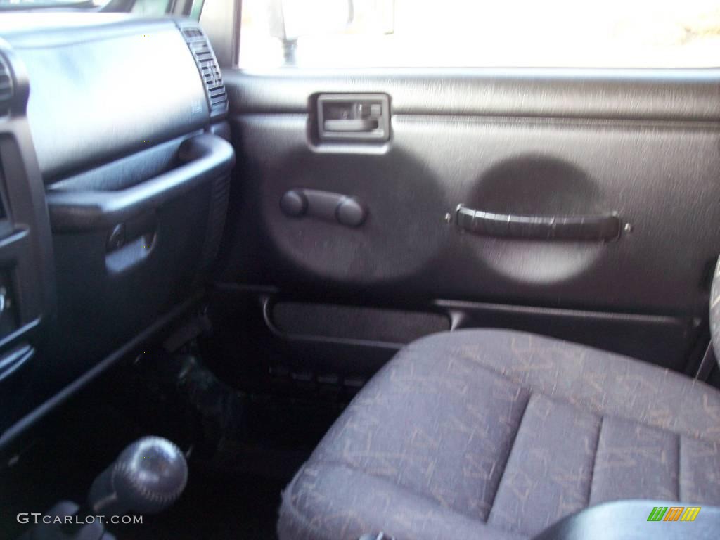 2001 Wrangler SE 4x4 - Forest Green / Agate Black photo #31