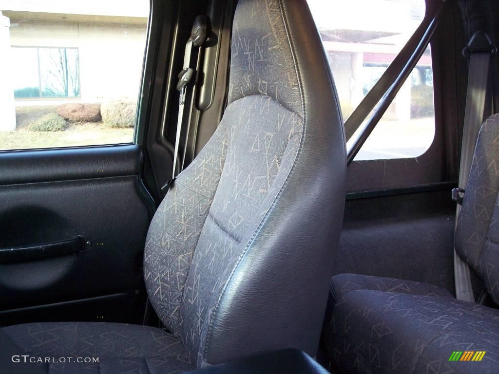 2001 Wrangler SE 4x4 - Forest Green / Agate Black photo #36