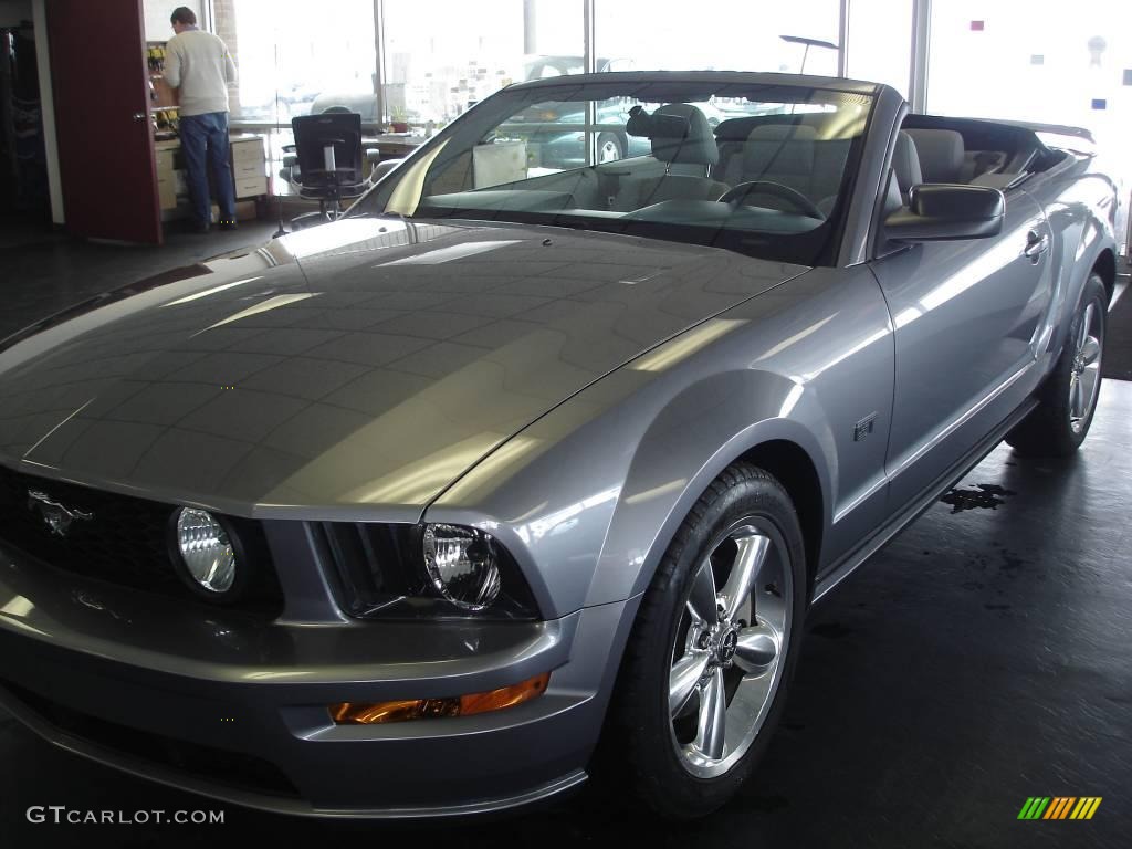 2006 Mustang GT Premium Convertible - Tungsten Grey Metallic / Light Graphite photo #1