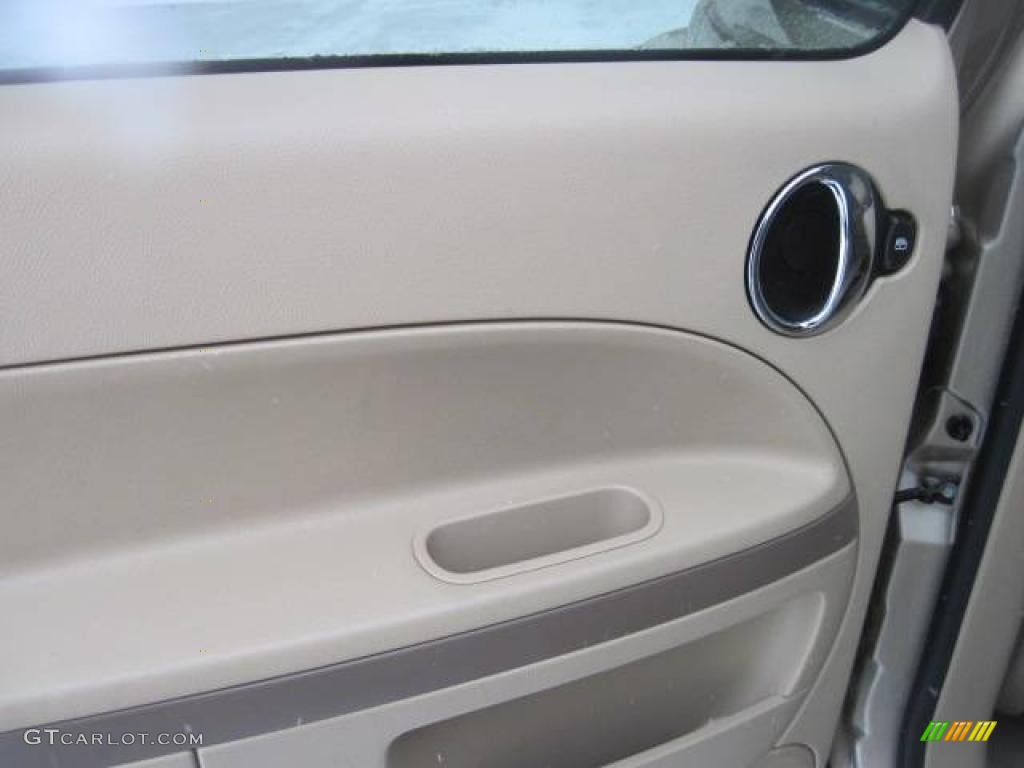 2007 HHR LS - Sandstone Metallic / Cashmere Beige photo #14