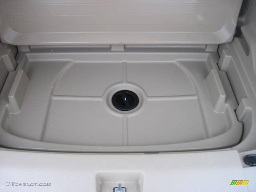 2007 HHR LS - Sandstone Metallic / Cashmere Beige photo #35