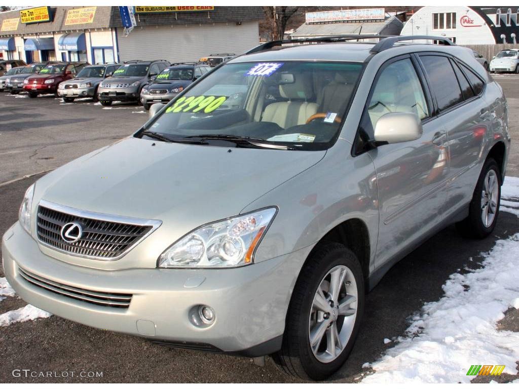 Bamboo Green Pearl Lexus RX