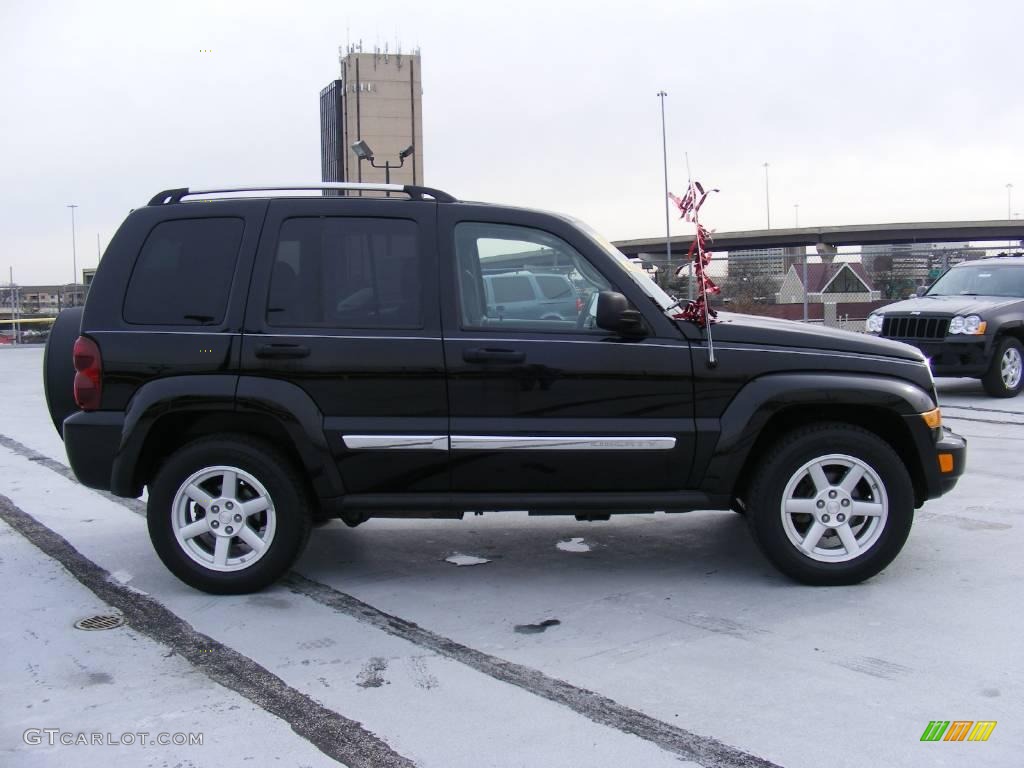 2007 Liberty Limited 4x4 - Black Clearcoat / Medium Slate Gray photo #4