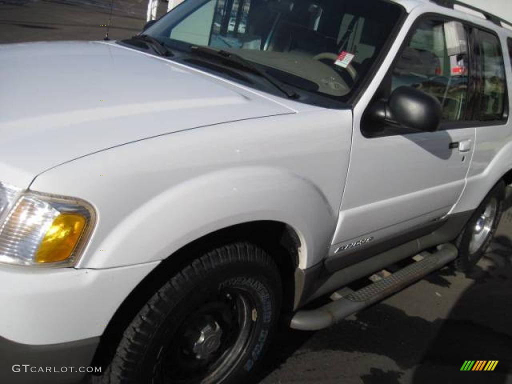 2001 Explorer Sport 4x4 - Oxford White / Medium Prairie Tan photo #12