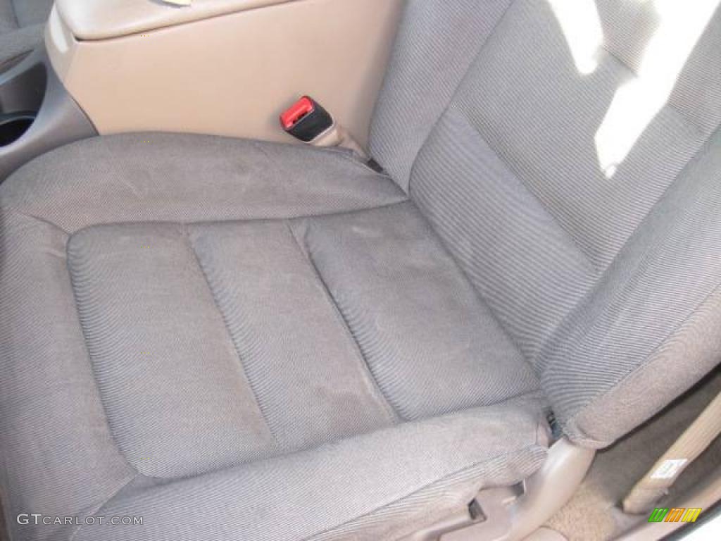 2001 Explorer Sport 4x4 - Oxford White / Medium Prairie Tan photo #17