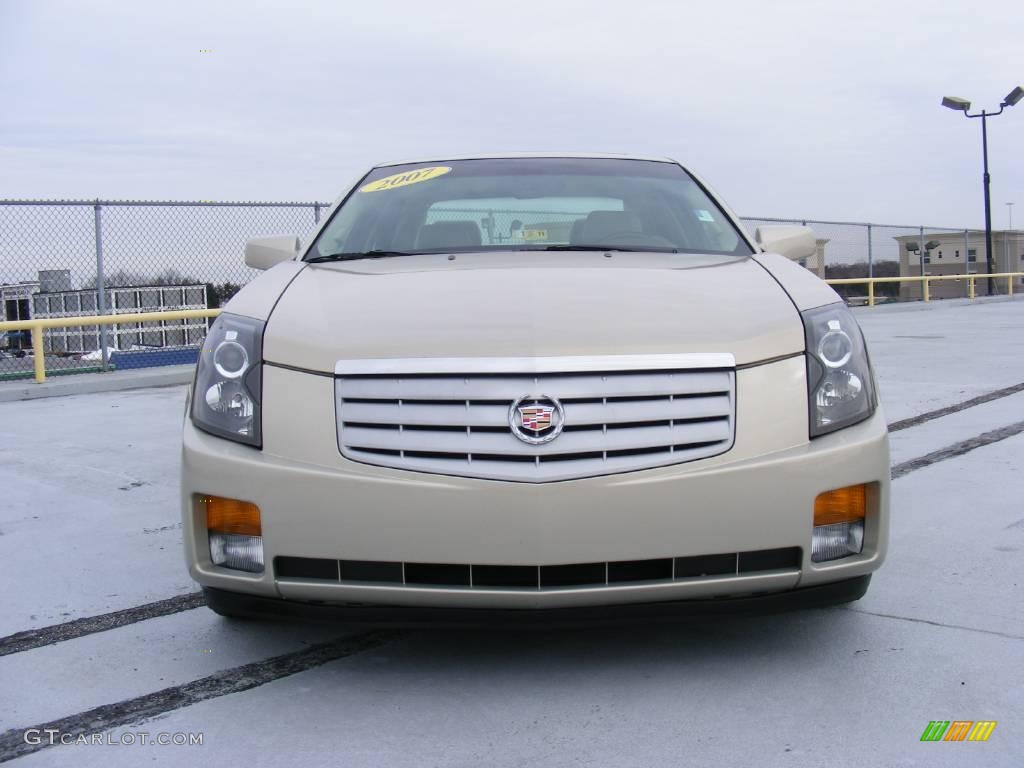 2007 CTS Sedan - Gold Mist / Cashmere photo #2