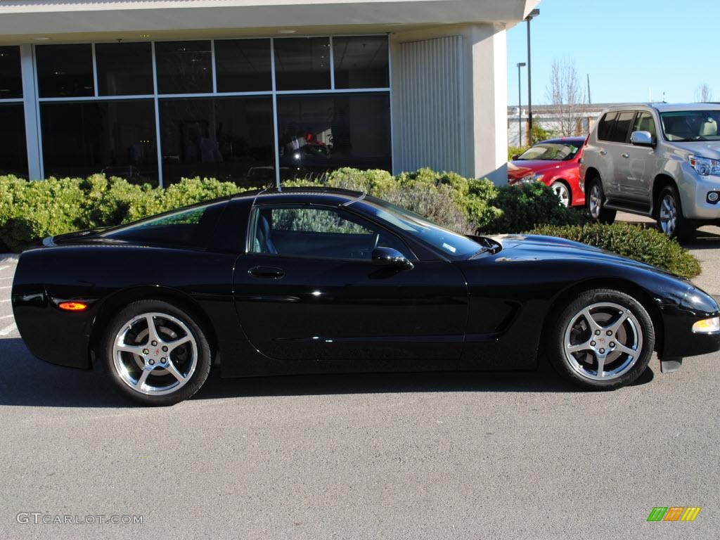 2002 Corvette Coupe - Black / Black photo #2