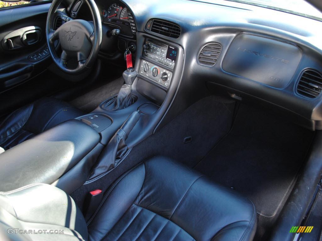 2002 Corvette Coupe - Black / Black photo #4