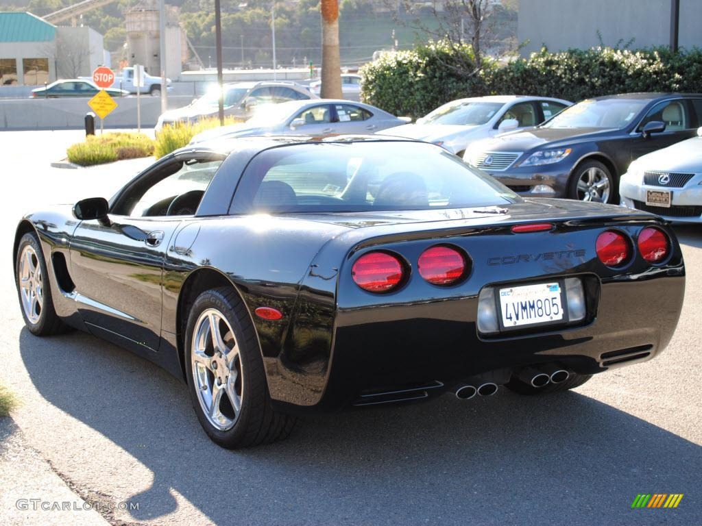 2002 Corvette Coupe - Black / Black photo #7