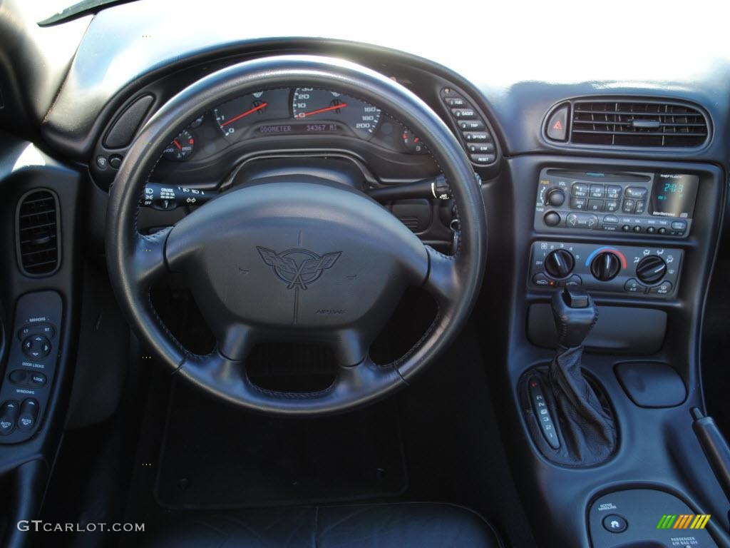 2002 Corvette Coupe - Black / Black photo #10