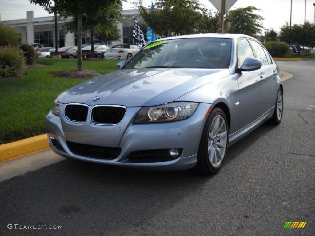 Blue Water Metallic BMW 3 Series