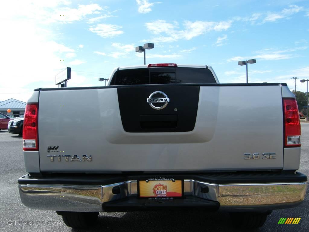 2007 Titan SE King Cab - Radiant Silver / Steel Gray photo #4