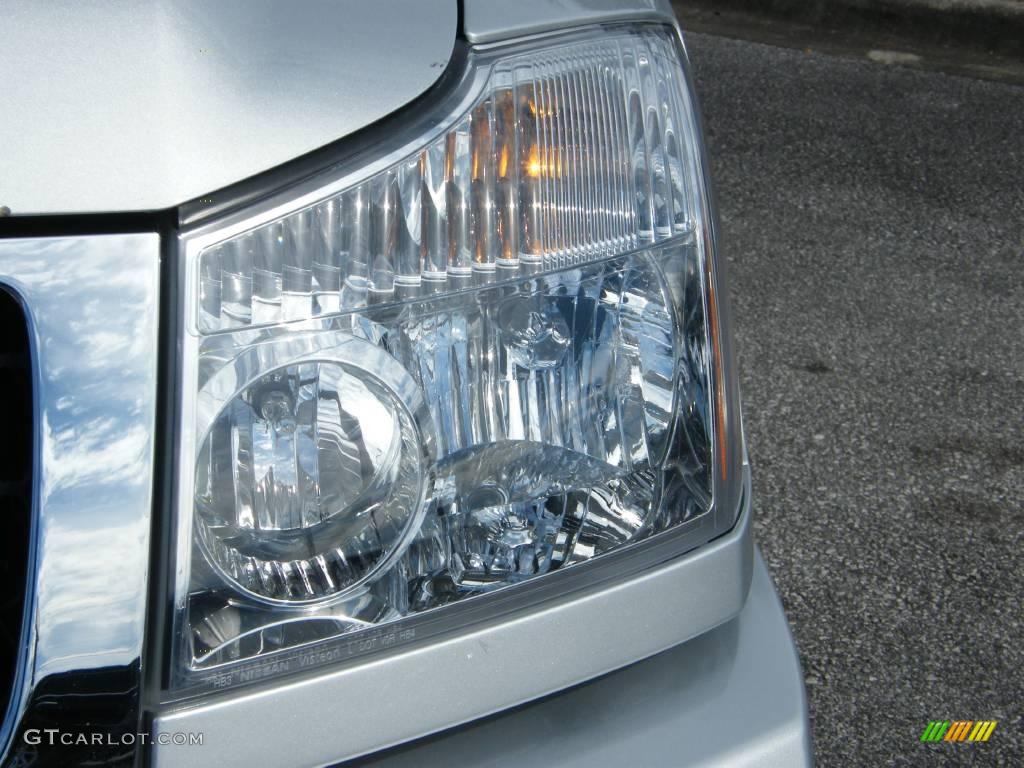 2007 Titan SE King Cab - Radiant Silver / Steel Gray photo #9