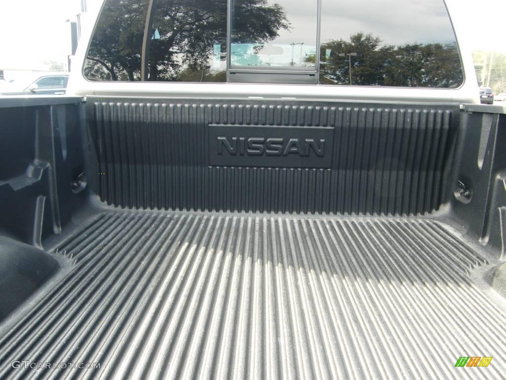 2007 Titan SE King Cab - Radiant Silver / Steel Gray photo #26