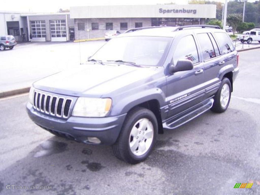 Steel Blue Pearl Jeep Grand Cherokee