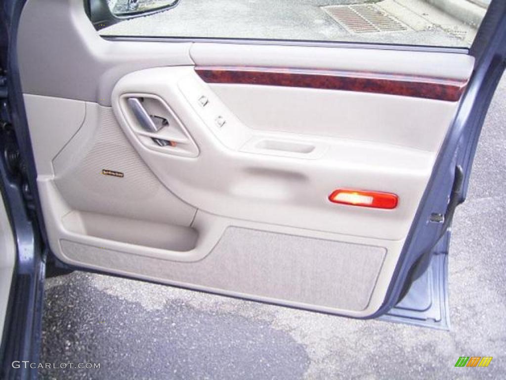 2001 Grand Cherokee Limited 4x4 - Steel Blue Pearl / Sandstone photo #16