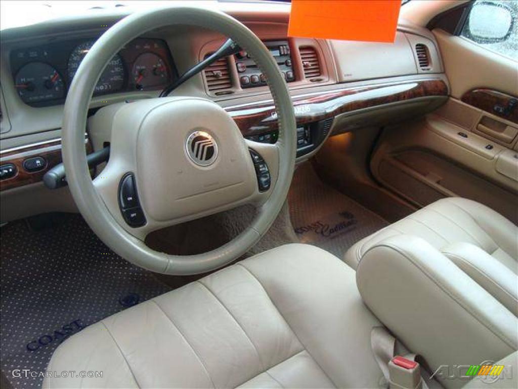 2004 Grand Marquis LS - Arizona Beige Metallic / Medium Parchment photo #65