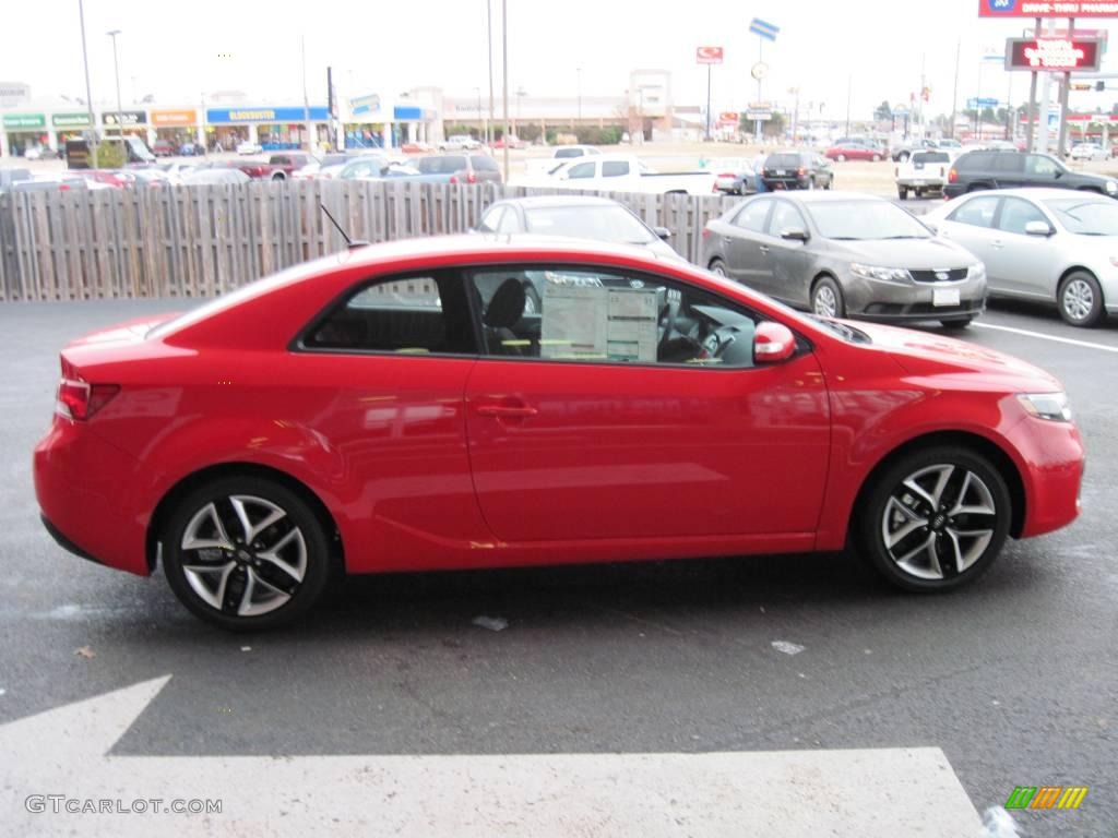 2010 Forte Koup SX - Racing Red / Black Sport photo #4