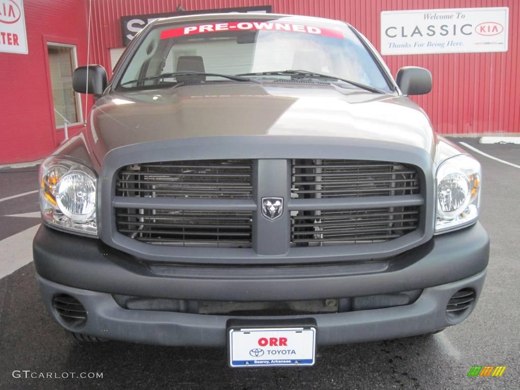 2007 Ram 1500 ST Regular Cab - Light Khaki Metallic / Khaki Beige photo #5