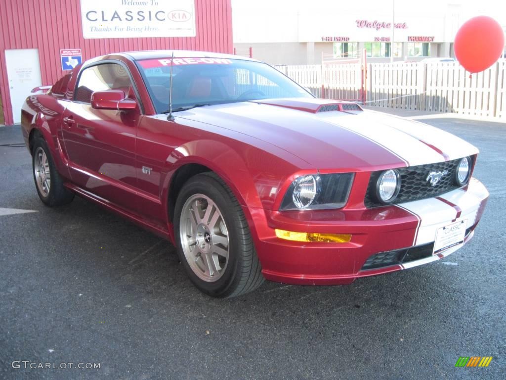 2006 Mustang GT Premium Coupe - Torch Red / Red/Dark Charcoal photo #2