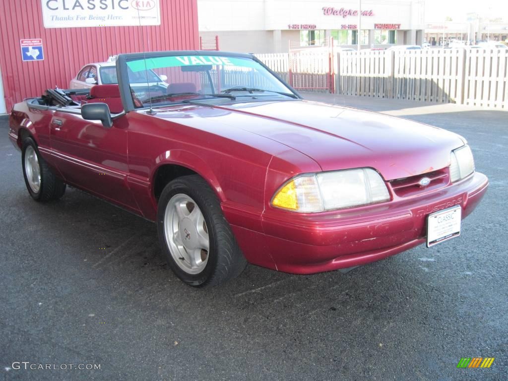 1993 Mustang LX Convertible - Electric Red Metallic / Red photo #2