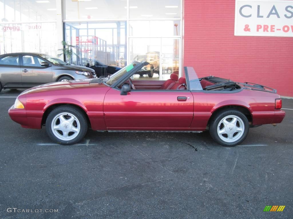 1993 Mustang LX Convertible - Electric Red Metallic / Red photo #3