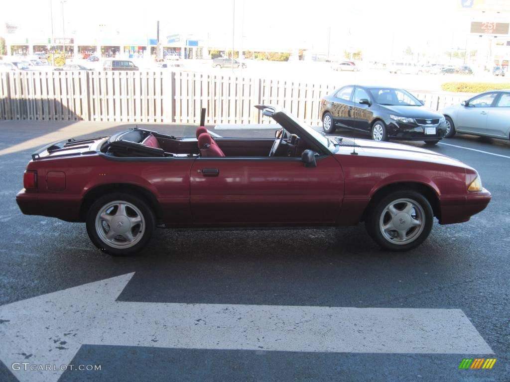 1993 Mustang LX Convertible - Electric Red Metallic / Red photo #4