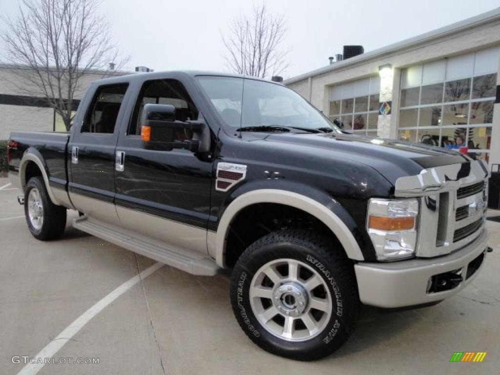 Black Ford F250 Super Duty